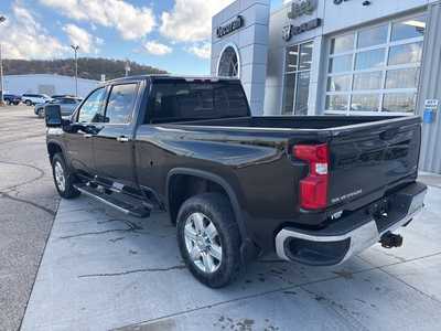 2020 Chevrolet 2500 Crew Cab, $45000. Photo 11