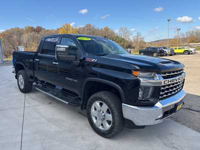 2020 Chevrolet 2500 Crew Cab, $45000. Photo 3