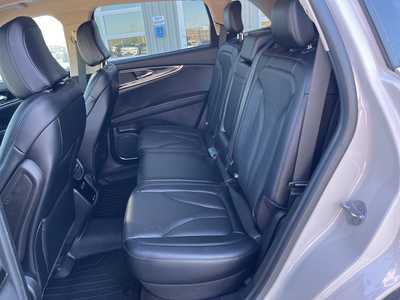 2021 Lincoln Nautilus, $31900. Photo 9