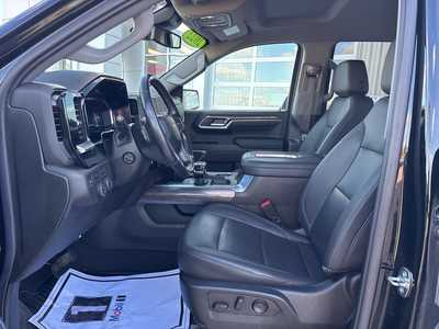 2022 Chevrolet 1500 Crew Cab, $43000. Photo 5