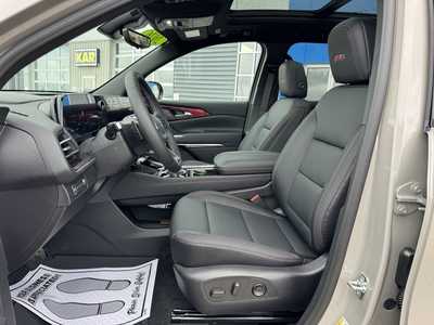 2026 Chevrolet Traverse, $53500. Photo 6