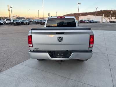 2018 RAM 1500 Ext Cab, $18500. Photo 11