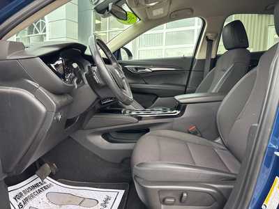 2022 Buick Envision, $24500. Photo 5