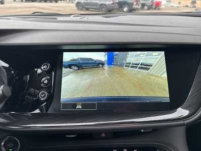 2022 Buick Envision, $24500. Photo 7