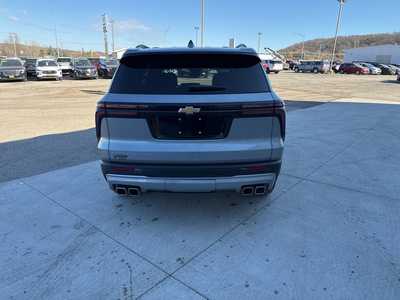 2025 Chevrolet Traverse, $38000. Photo 11