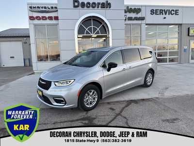 2026 Chrysler Pacifica, $43064. Photo 2