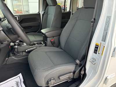 2026 Jeep Wrangler, $50400. Photo 5