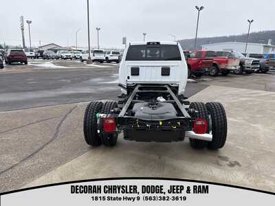 2026 RAM 5500 Reg Cab, $75990. Photo 9