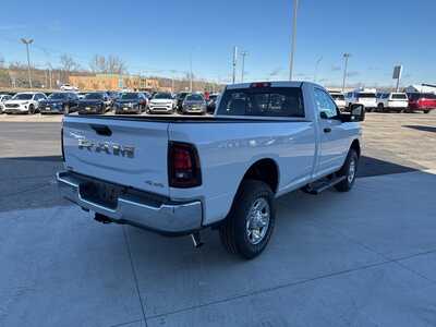 2026 RAM 3500 Crew Cab, $54000. Photo 11