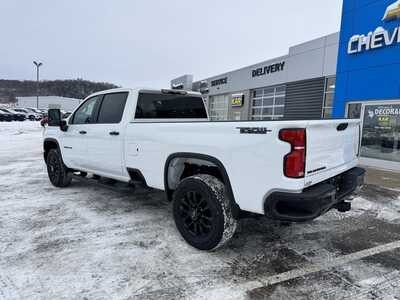 2026 Chevrolet 3500 Crew Cab, $68000. Photo 8