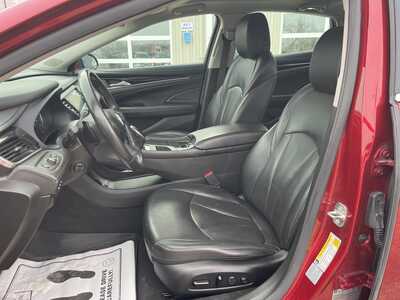 2017 Buick LaCrosse, $12400. Photo 2