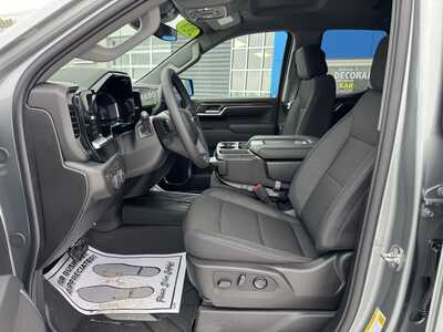 2026 Chevrolet 1500 Crew Cab, $55325. Photo 6