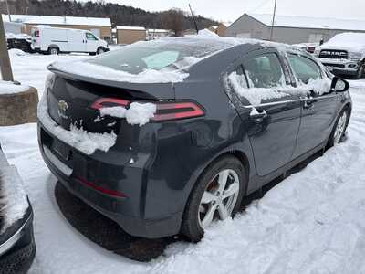 2011 Chevrolet Volt, $7500. Photo 3
