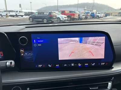 2025 Chevrolet Traverse, $38500. Photo 7