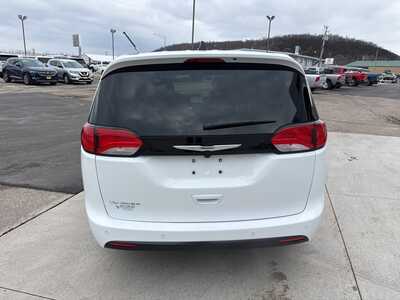 2026 Chrysler Voyager, $40150. Photo 11