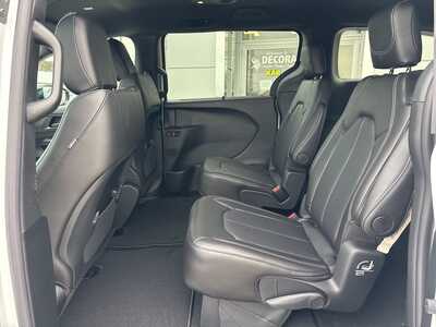 2026 Chrysler Voyager, $40150. Photo 6