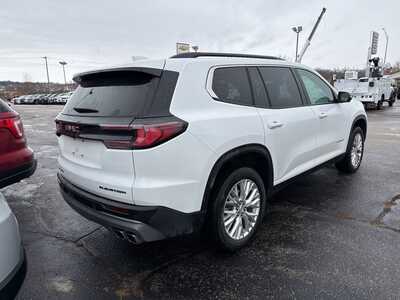 2025 GMC Acadia, $38000. Photo 3