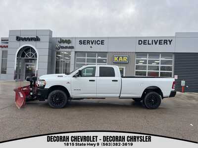 2022 RAM 3500 Crew Cab, $43500. Photo 11