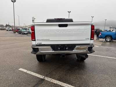 2026 Chevrolet 2500 Crew Cab, $77900. Photo 11