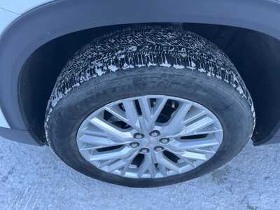 2025 GMC Acadia, $39000. Photo 11