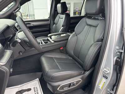 2026 Jeep Grand Wagoneer, $72555. Photo 5