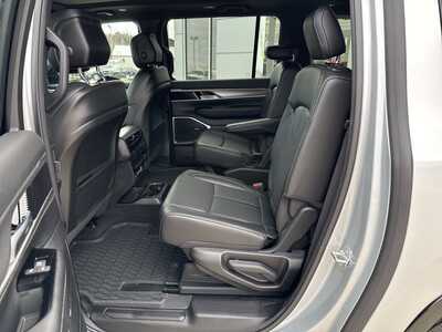 2026 Jeep Grand Wagoneer, $72555. Photo 6
