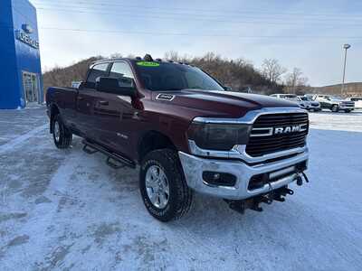 2020 RAM 3500 Crew Cab, $20000. Photo 2