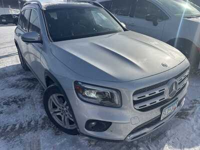 2020 Mercedes-Benz GLB, $22500. Photo 1