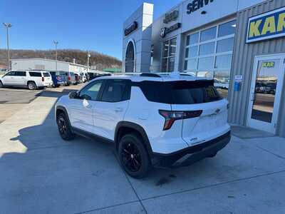2025 Chevrolet Equinox, $28500. Photo 9