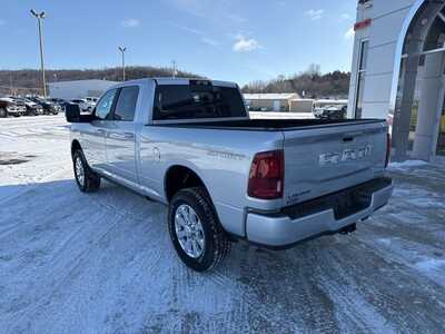 2026 RAM 3500 Crew Cab, $84550. Photo 10
