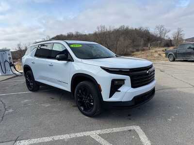2026 Chevrolet Traverse, $49000. Photo 11