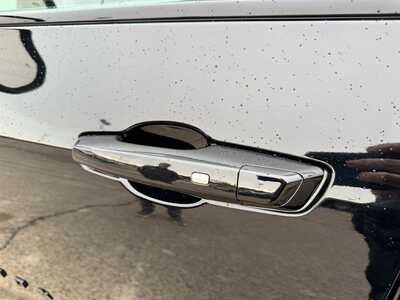 2026 Chevrolet Equinox, $38200. Photo 12