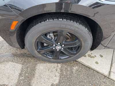 2023 Buick Enclave, $31900. Photo 7