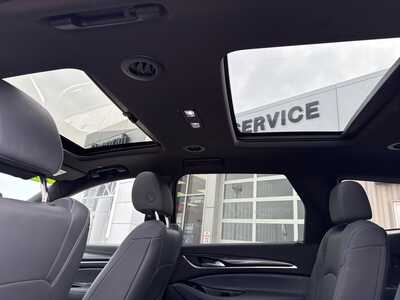 2023 Buick Enclave, $31900. Photo 9