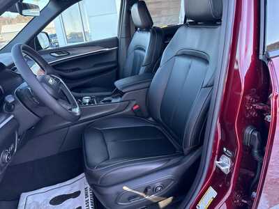 2026 Jeep Grand Cherokee, $46909. Photo 5