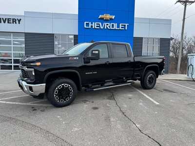 2026 Chevrolet 3500 Crew Cab, $66000. Photo 9