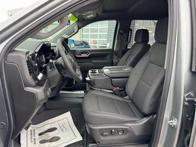 2026 Chevrolet 1500 Crew Cab, $60795. Photo 6