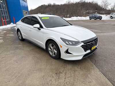 2021 Hyundai Sonata, $18000. Photo 2