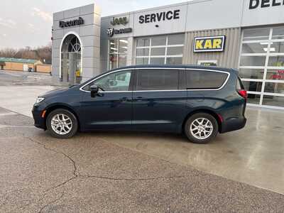 2023 Chrysler Pacifica, $25000. Photo 9