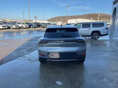 2025 Chevrolet Equinox, $24900. Photo 7