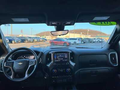 2019 Chevrolet 1500 Crew Cab, $37000. Photo 3