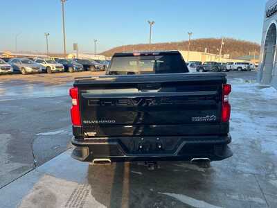 2019 Chevrolet 1500 Crew Cab, $37000. Photo 7