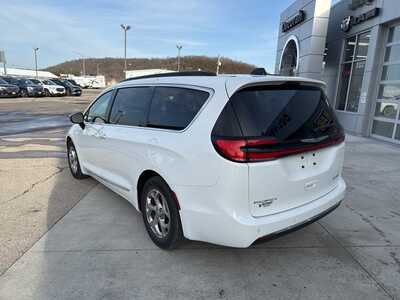 2023 Chrysler Pacifica, $31500. Photo 12