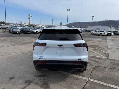 2026 Chevrolet Equinox, $38500. Photo 10