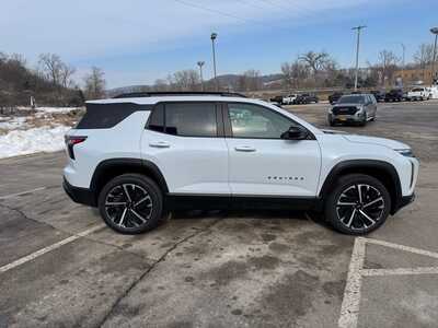 2026 Chevrolet Equinox, $38500. Photo 11