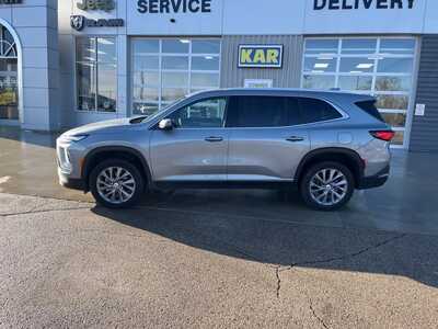 2025 Buick Enclave, $38000. Photo 12