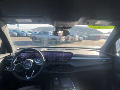 2025 Buick Enclave, $38000. Photo 6