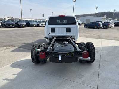 2026 RAM 3500 Crew Cab, $67950. Photo 10