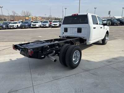 2026 RAM 3500 Crew Cab, $67950. Photo 11