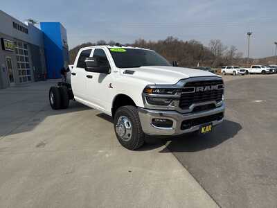 2026 RAM 3500 Crew Cab, $67950. Photo 2